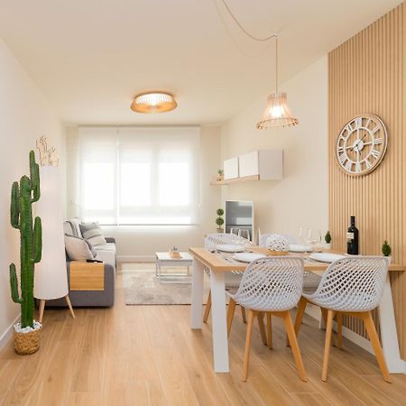 Home In Castro Con Parking Кастро-Урдіалес Екстер'єр фото