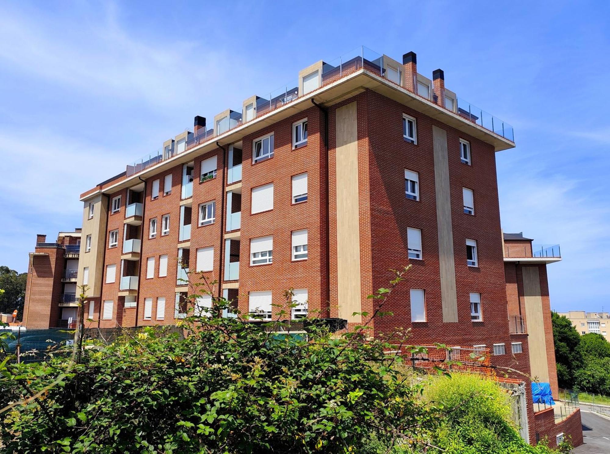 Home In Castro Con Parking Кастро-Урдіалес Екстер'єр фото